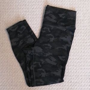 Fabletics Powerhold camo leggings